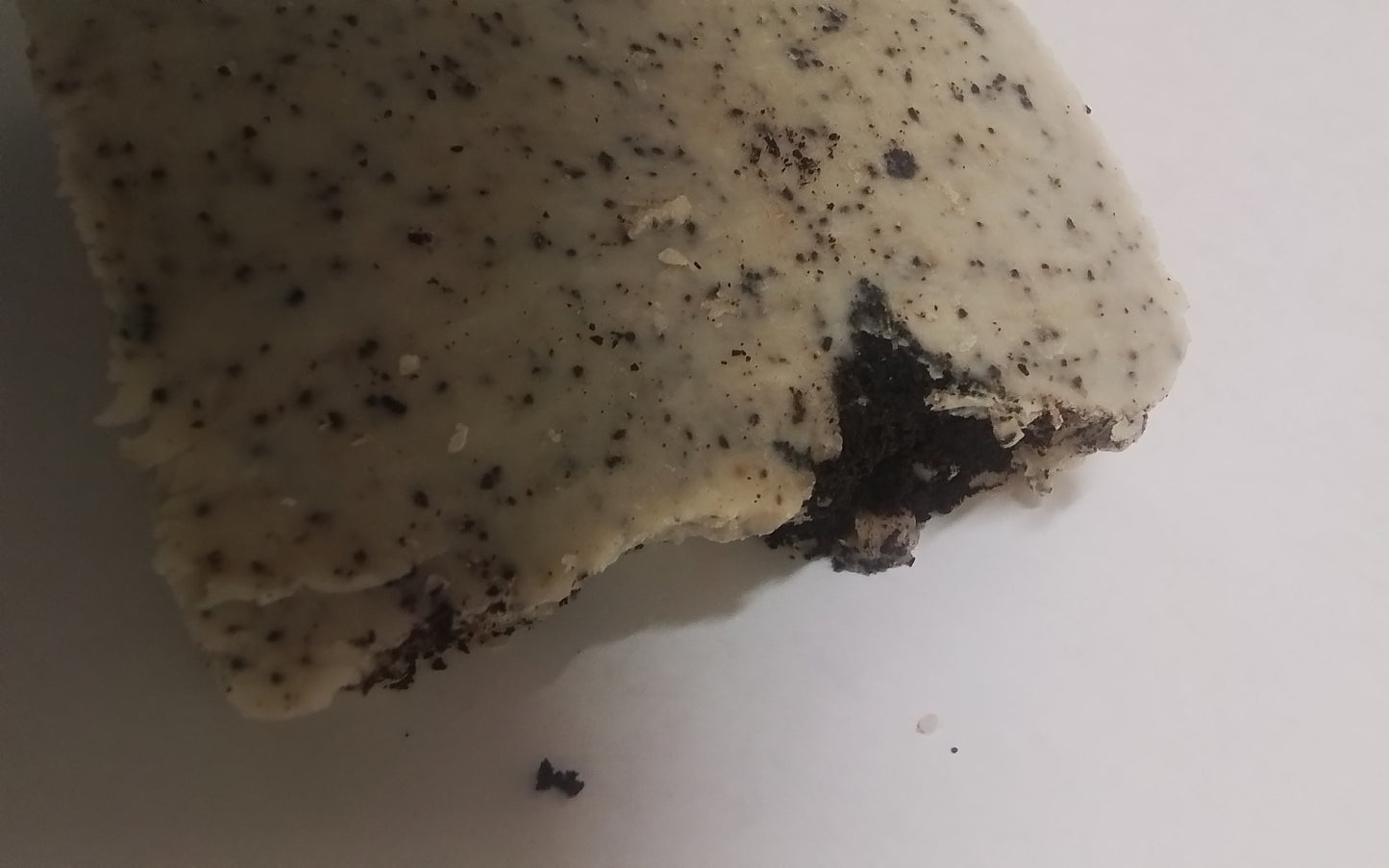 100% sheep tallow and organic 3rd party tested toxin free coffee, gentle exfoliating soap putulie, and expresso essential oil hand made with canadian products
