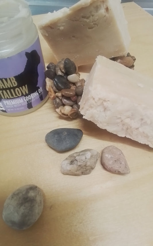 100%   sheep tallow 100%fragrance free hand made canadian